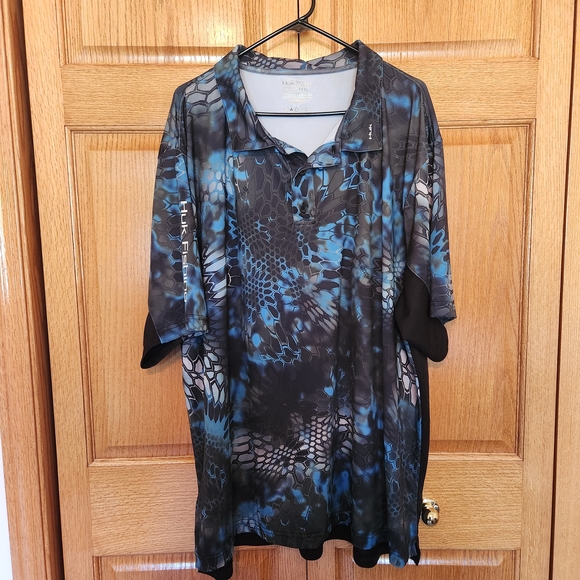 Huk Black and Blue Patterned Polo Shirt - Picture 1 of 3